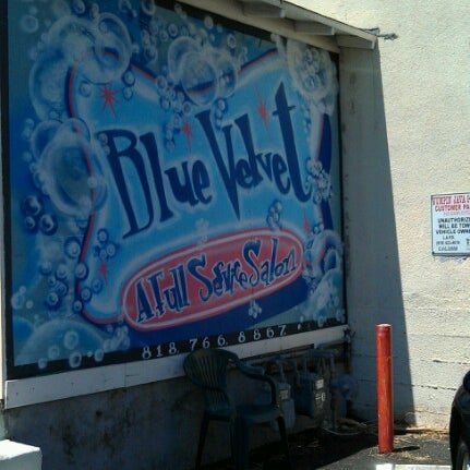 Foto tirada no(a) Blue Velvet Hair Salon por Carla L. em 8/11/2012