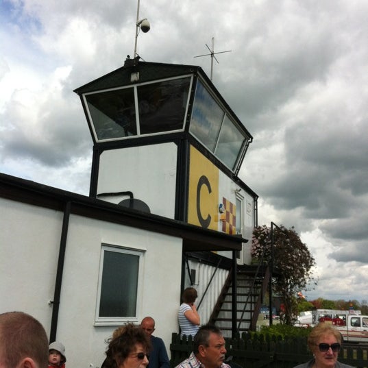 Photos at Wellesbourne Airfield Wellesbourne Hastings, Warwickshire