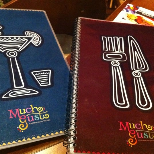 Photo taken at Mucho Gusto Gastronomia Tex-Mex by Anne W. on 7/29/2012