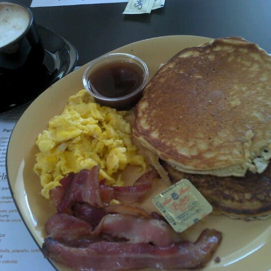 Foto tomada en The Bread Shop  por Annie G. el 3/9/2012