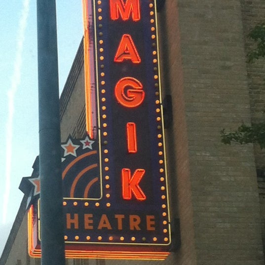 Снимок сделан в Magik Theatre пользователем Christina L. 8/24/2012