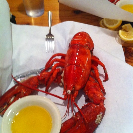 2/11/2012にRob E.がQuality Seafood Marketで撮った写真