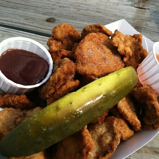 Photos at Round the Bend Steakhouse 9 tips from 589 visitors
