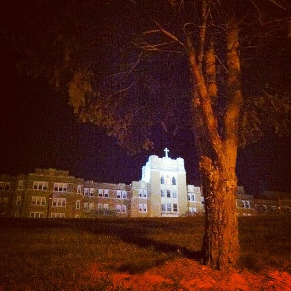 Foto tomada en Mount Saint Mary College  por Joe C. el 9/8/2012