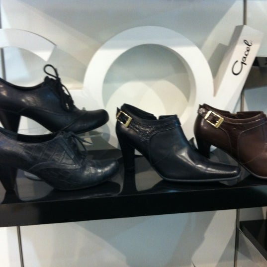 Gacel Shoe Store