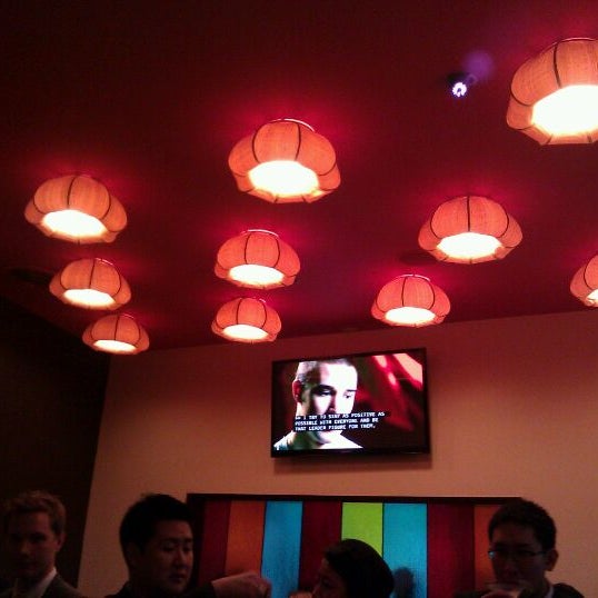 Photo taken at Bangkok Joe&#39;s Thai Restaurant &amp; Dumpling Bar by Lisa N. on 3/24/2012