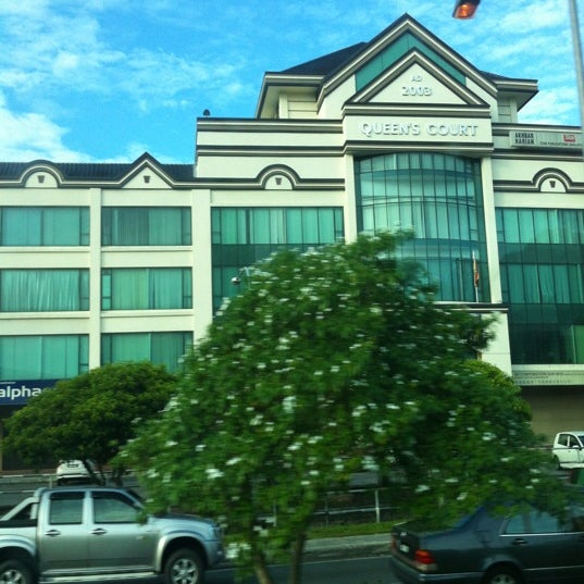 Queen Court King Centre Veterinarian In Kuching