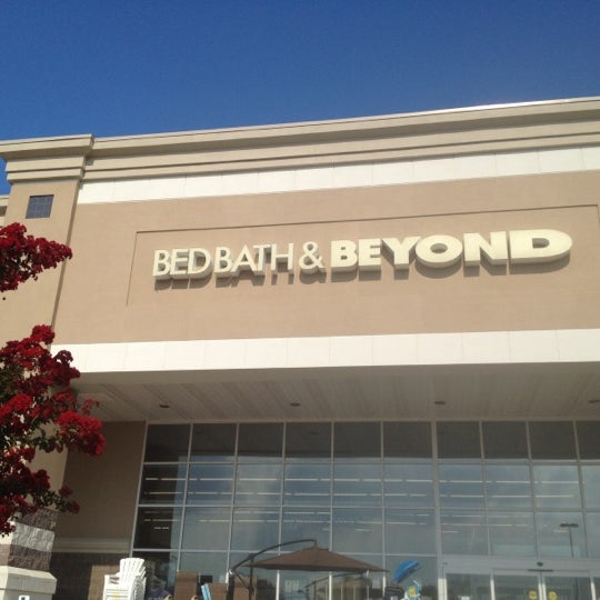 Bed Bath & Beyond Furniture and Home Store in Dulles Town Crossing
