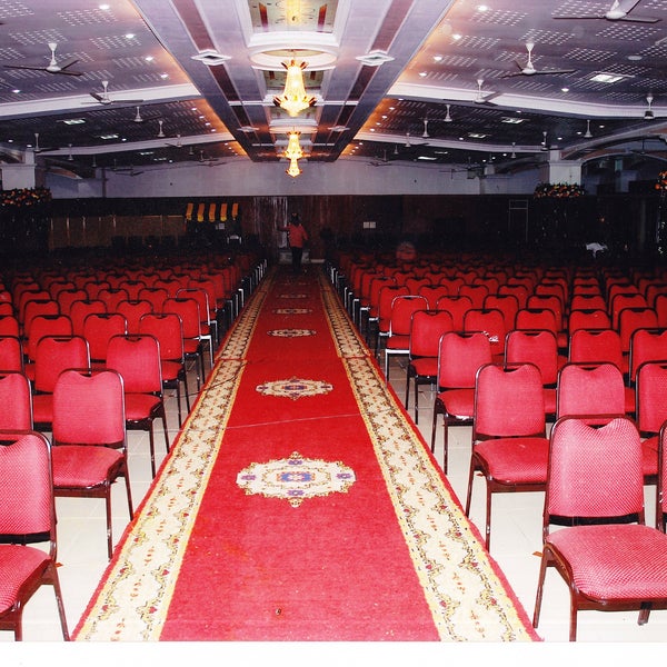 Banquet Halls in Bangalore next to Bangalore City Railway Station with 7 AC Banquet Halls and 72 AC Rooms for Marriages,Receptions,Conferences,Conventions and Exhibitions.
