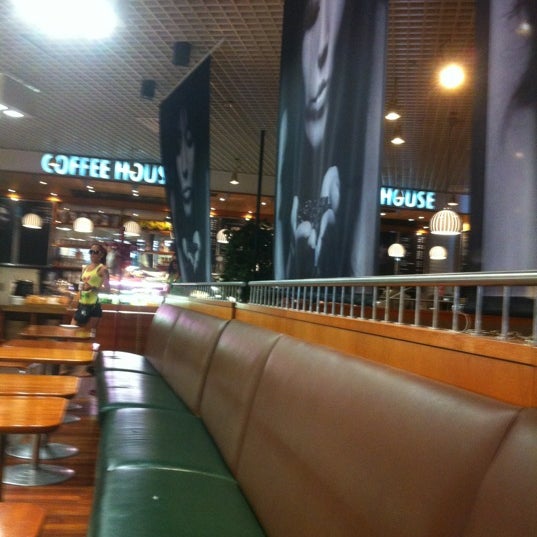 Foto tomada en Coffee House Tallinn  por Sta K. el 7/18/2012