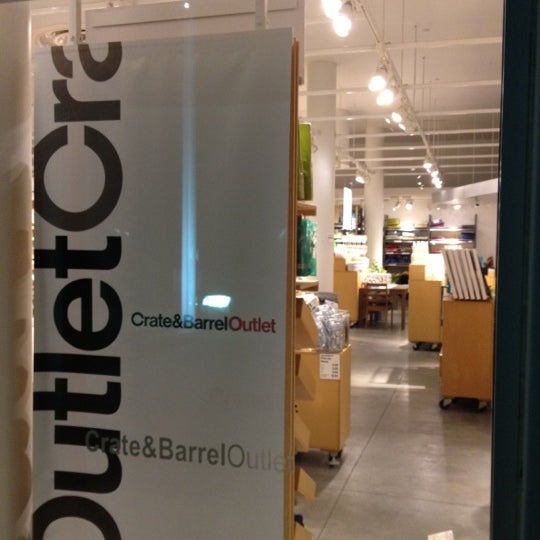 crate and barrel outlet eatontown nj