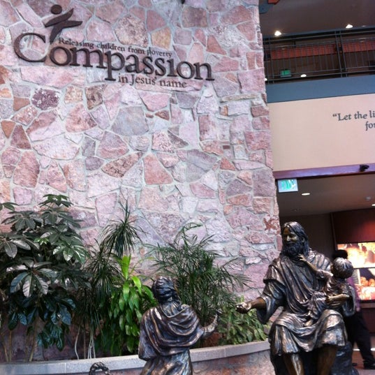 รูปภาพถ่ายที่ Compassion International โดย Esther B. เมื่อ 2/20/2012