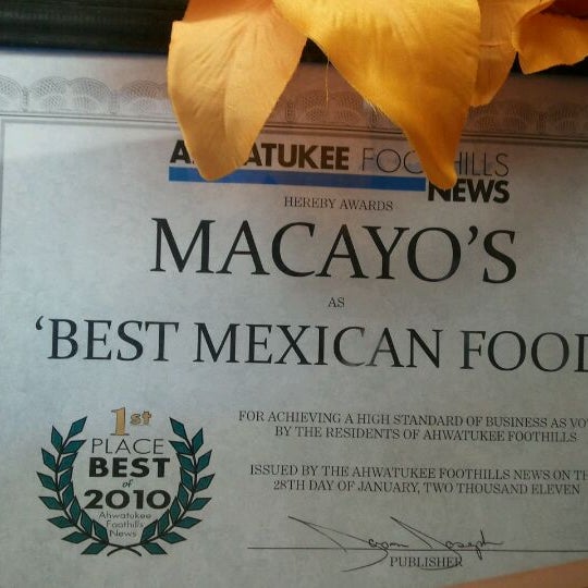 Снимок сделан в Macayo&#39;s Mexican Food пользователем Kari T. 6/13/2012