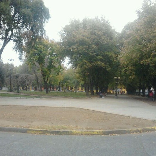 Photo taken at Plaza Pinto by Lore R. on 4/26/2012