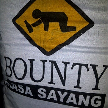 Photo taken at Bounty Hotel Bali by Indra A. on 2/17/2012