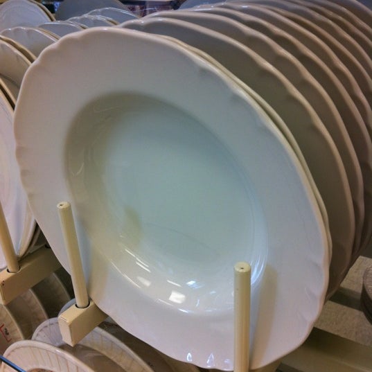 HomeSense Vancouver'de Mobilya / Ev Gereçleri Mağazası