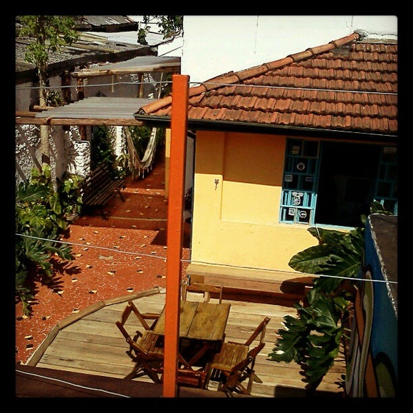 รูปภาพถ่ายที่ Ô de Casa Hostel โดย Rodrigo L. เมื่อ 4/7/2012