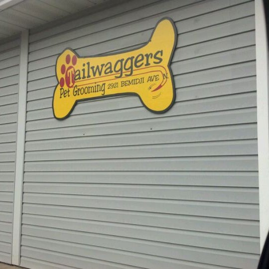 Tailwaggers Pet Grooming Hair Salon in Bemidji