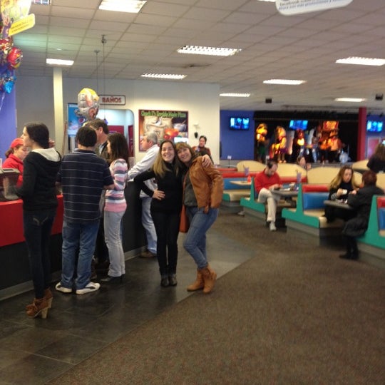 Foto tomada en Chuck E. Cheese&#39;s  por Arnaldo V. el 7/15/2012