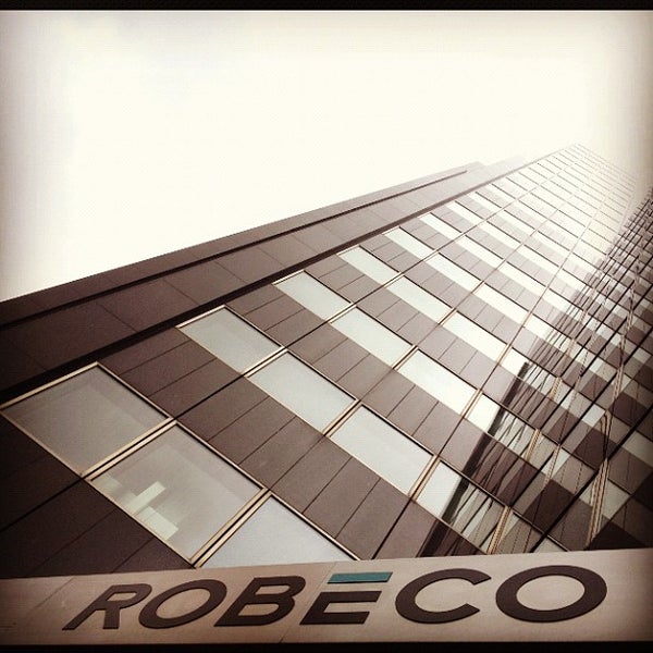 7/19/2012 tarihinde Jayson L.ziyaretçi tarafından Robeco HQ'de çekilen fotoğraf