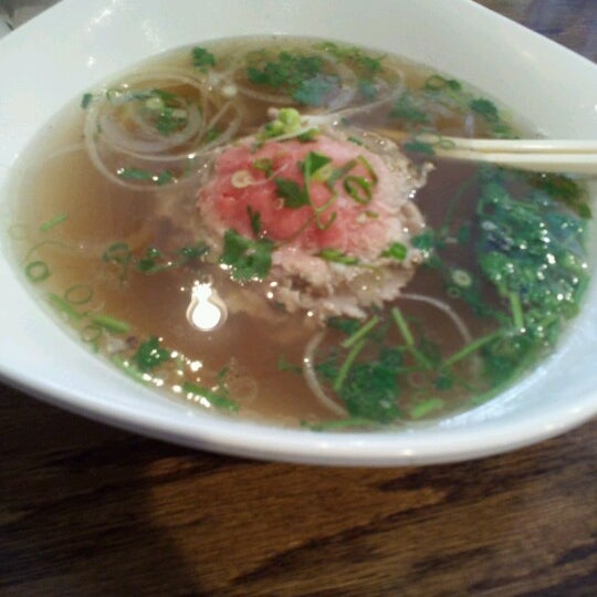 Photo taken at Pho D&#39;Lite by Aenok S. on 9/8/2012