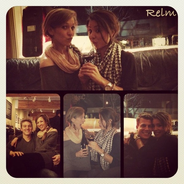 รูปภาพถ่ายที่ Relm Wine Bistro โดย Shelly เมื่อ 3/3/2012
