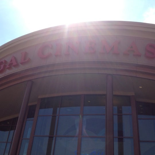 Fotos en Regal Deerfield Town Center & RPX Cine