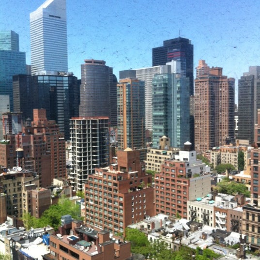 5/13/2012にAngineh D.がBeekman Towerで撮った写真