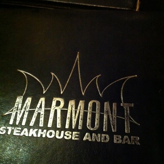 Das Foto wurde bei Marmont Steakhouse and Bar von LVRIII am 9/2/2012 aufgenommen
