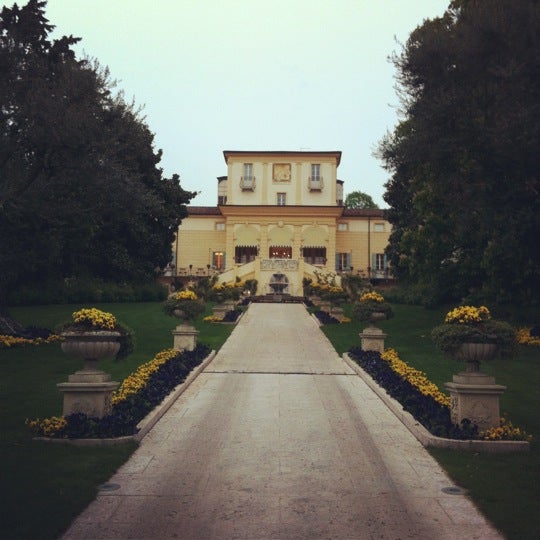 4/15/2012 tarihinde Anderson S.ziyaretçi tarafından Byblos Art Hotel Villa Amista'de çekilen fotoğraf