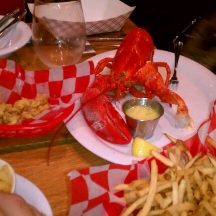 Photo taken at Freddy&#39;s Lobster &amp; Clams by Colin C. on 9/9/2012