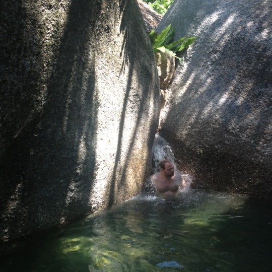 Das Foto wurde bei Tamarind Springs Forest Spa von Evgeny K. am 4/8/2012 aufgenommen
