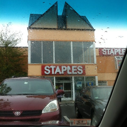 Staples Burlington, MA