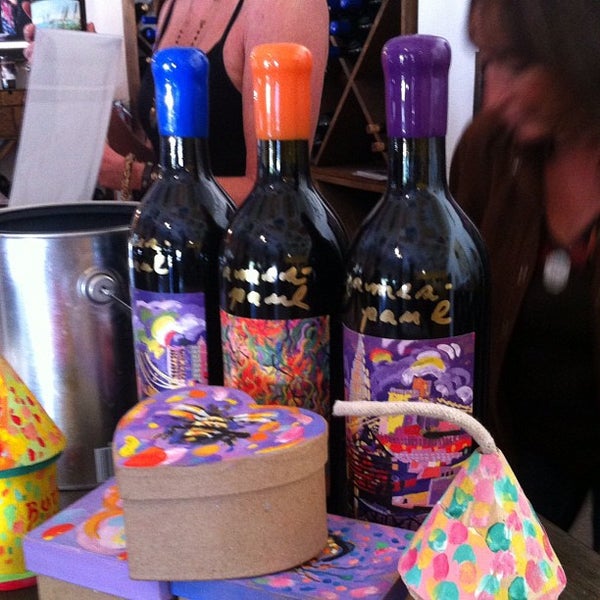 9/12/2012에 Flo G.님이 Artiste Winery &amp; Tasting Studio in Los Olivos에서 찍은 사진
