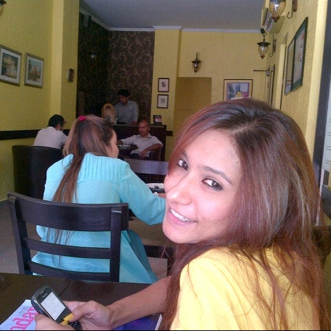 7/12/2012에 Reza J.님이 Cafe 76에서 찍은 사진