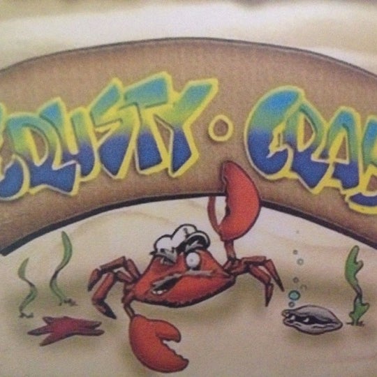Photo prise au Crusty Crab Fish Market and Restaurant par George V. le6/3/2012