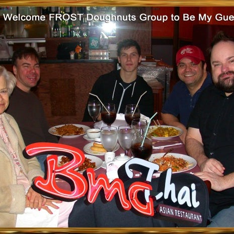 Photo taken at BMG Thai-Asian Restaurant by BMG Restaurant LLC. on 2/10/2012