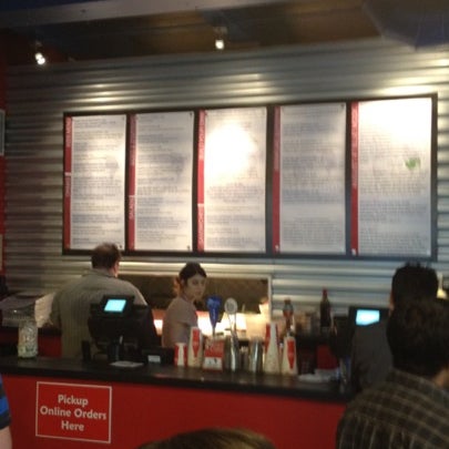 Photo taken at Blue Moon Burgers Fremont by Drew B. on 8/2/2012