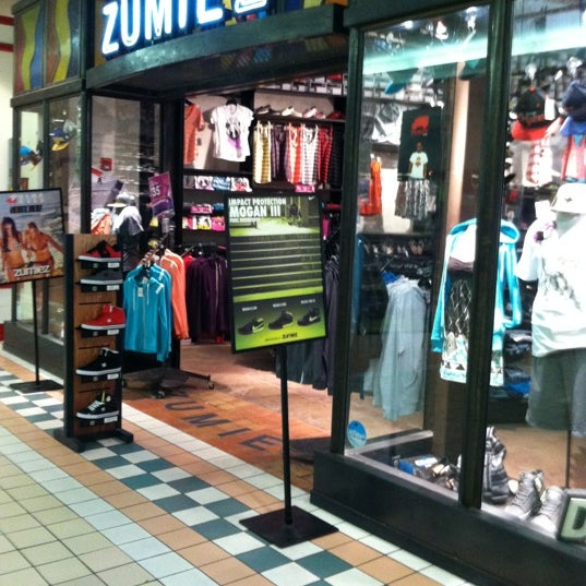 Aviation Mall 5 tips from 1601 visitors