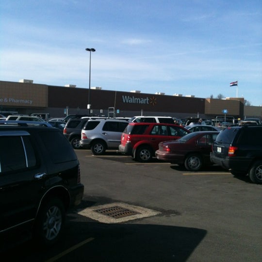 Walmart Supercenter Harrisonville, MO