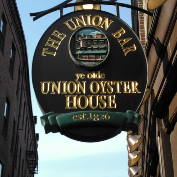 5/26/2012에 Caroline S.님이 Union Oyster House에서 찍은 사진