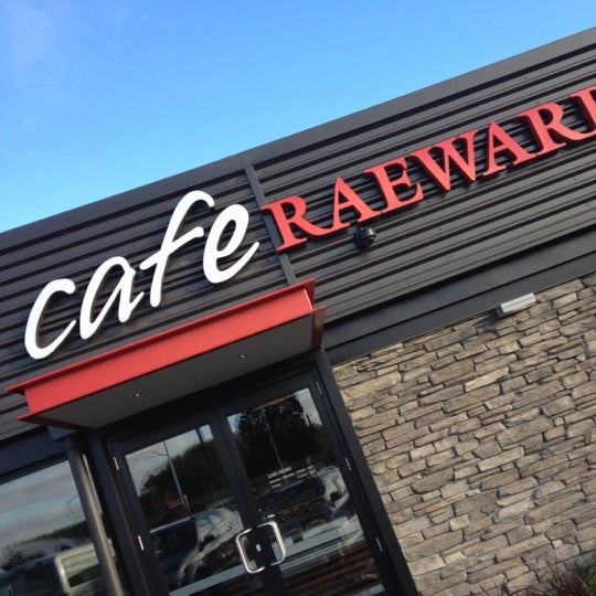 Raeward Fresh Grocery Store in Christchurch