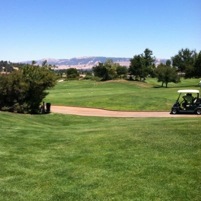Photo taken at Eagle Ridge Golf Club by Kevin L. on 7/29/2012