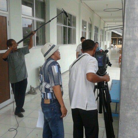 Foto tomada en SMA Negeri 14 Surabaya  por Slamet Riyadie el 7/18/2012