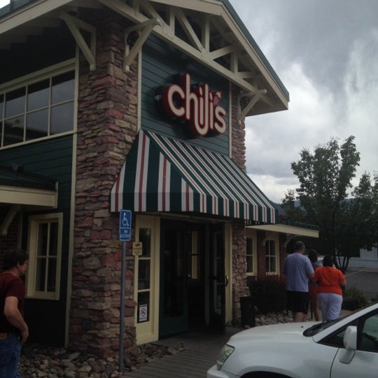 Photo taken at Chili&#39;s Grill &amp; Bar by Camryman on 6/12/2012