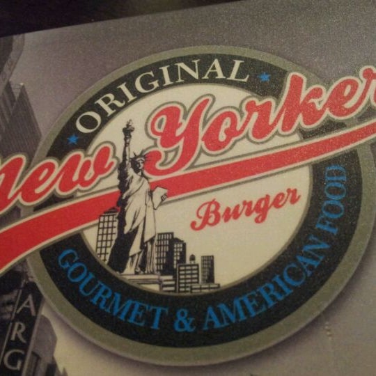 Photo taken at New Yorker Burger by Ronny S. on 4/15/2012