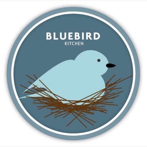 5/15/2012 tarihinde Jessica B.ziyaretçi tarafından Bluebird Kitchen'de çekilen fotoğraf