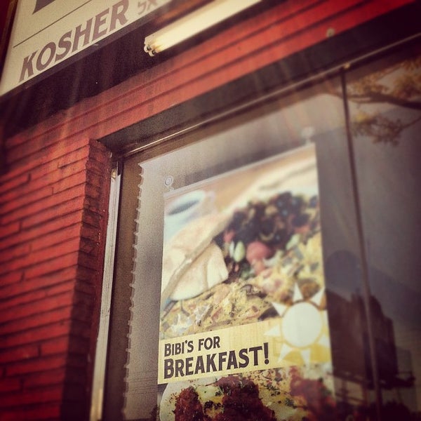 5/6/2012 tarihinde Uri K.ziyaretçi tarafından Bibi&#39;s Bakery &amp; Cafe'de çekilen fotoğraf