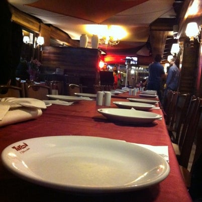 Photo taken at Restaurante Tirol by Eduardo F. on 8/5/2012