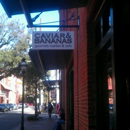 3/6/2012にBottega BrandinaがCaviar &amp; Bananasで撮った写真